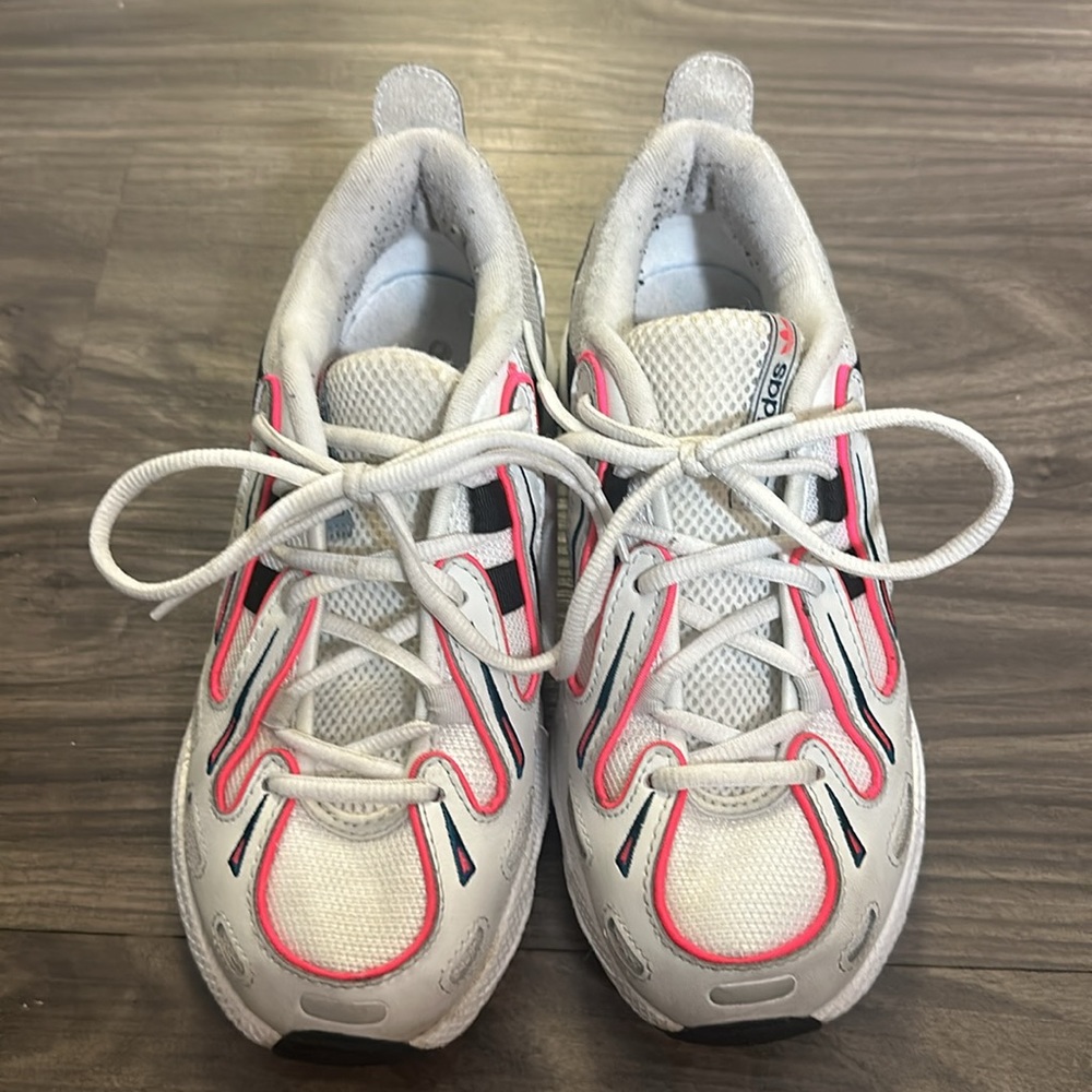 Women’s Adidas Eqt Gazelle Size 6 - image 4
